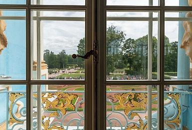 库洛MMO《鸣潮》共鸣测试角色“循光”PV短片